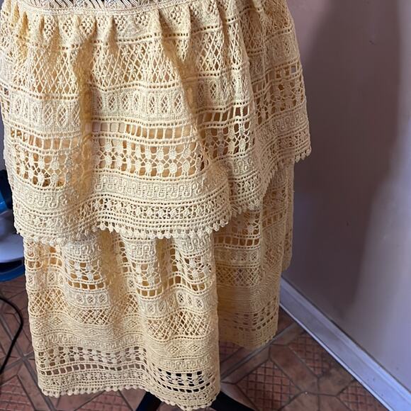 Boho Sunshine Mi Ami Crochet Dress in Vibrant Style - Picture 5 of 6